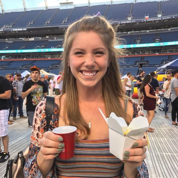 Meet your Posher, Thea - Picture 4 of 6